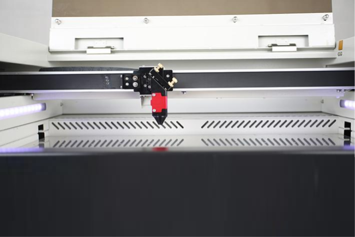 Mako 60W Laser Cutter